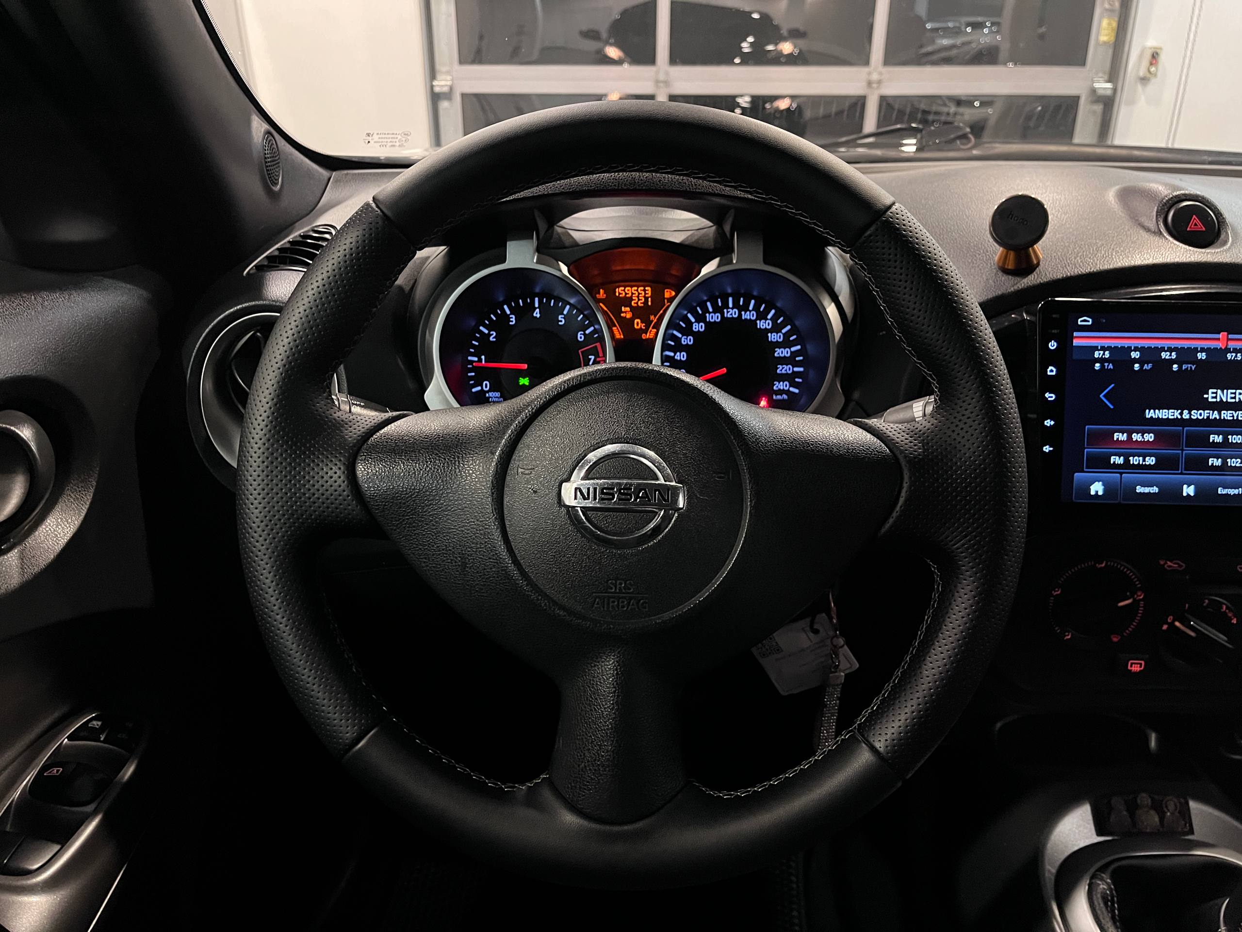 NISSAN JUKE
