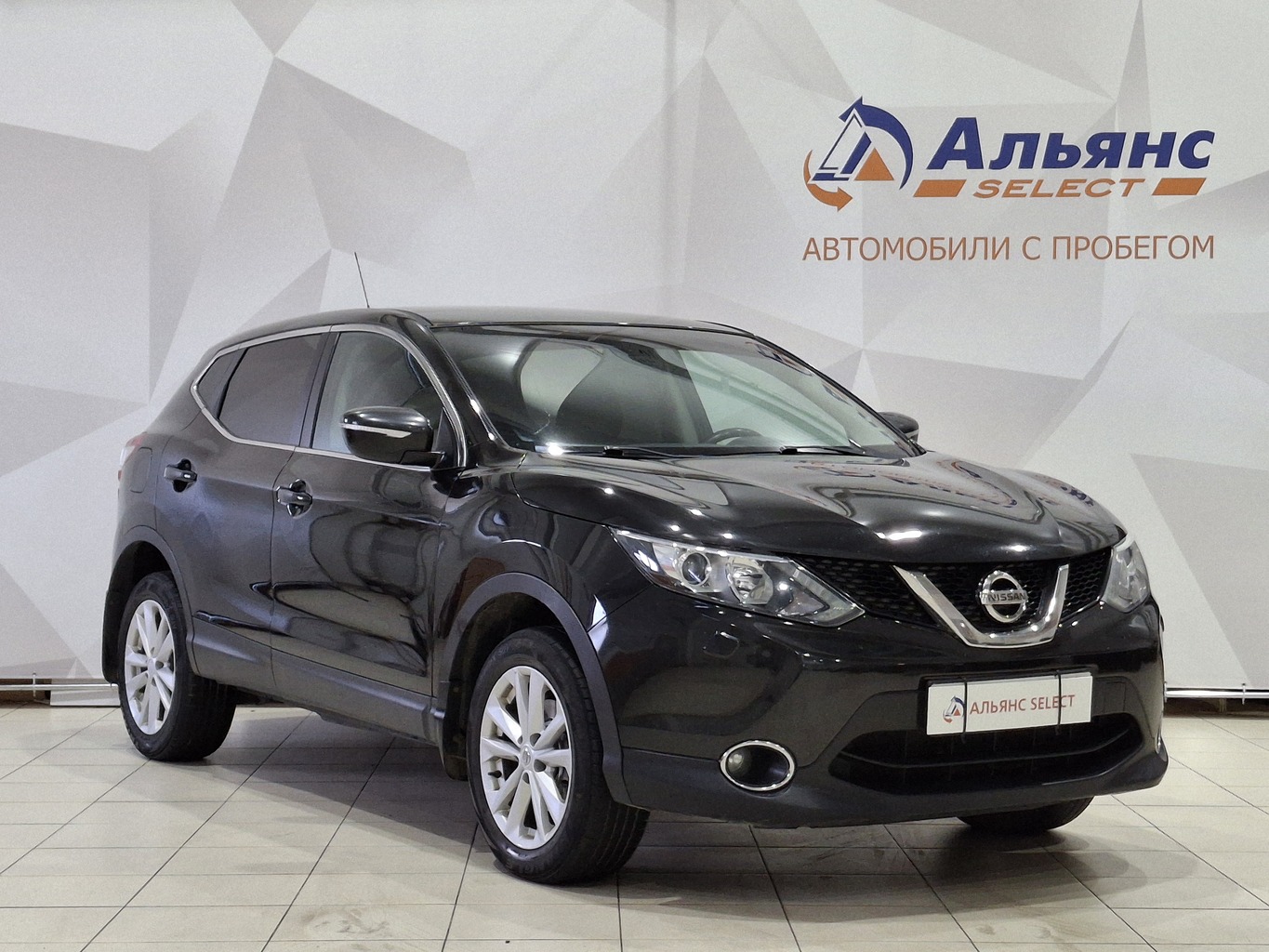 NISSAN QASHQAI 2014 г.