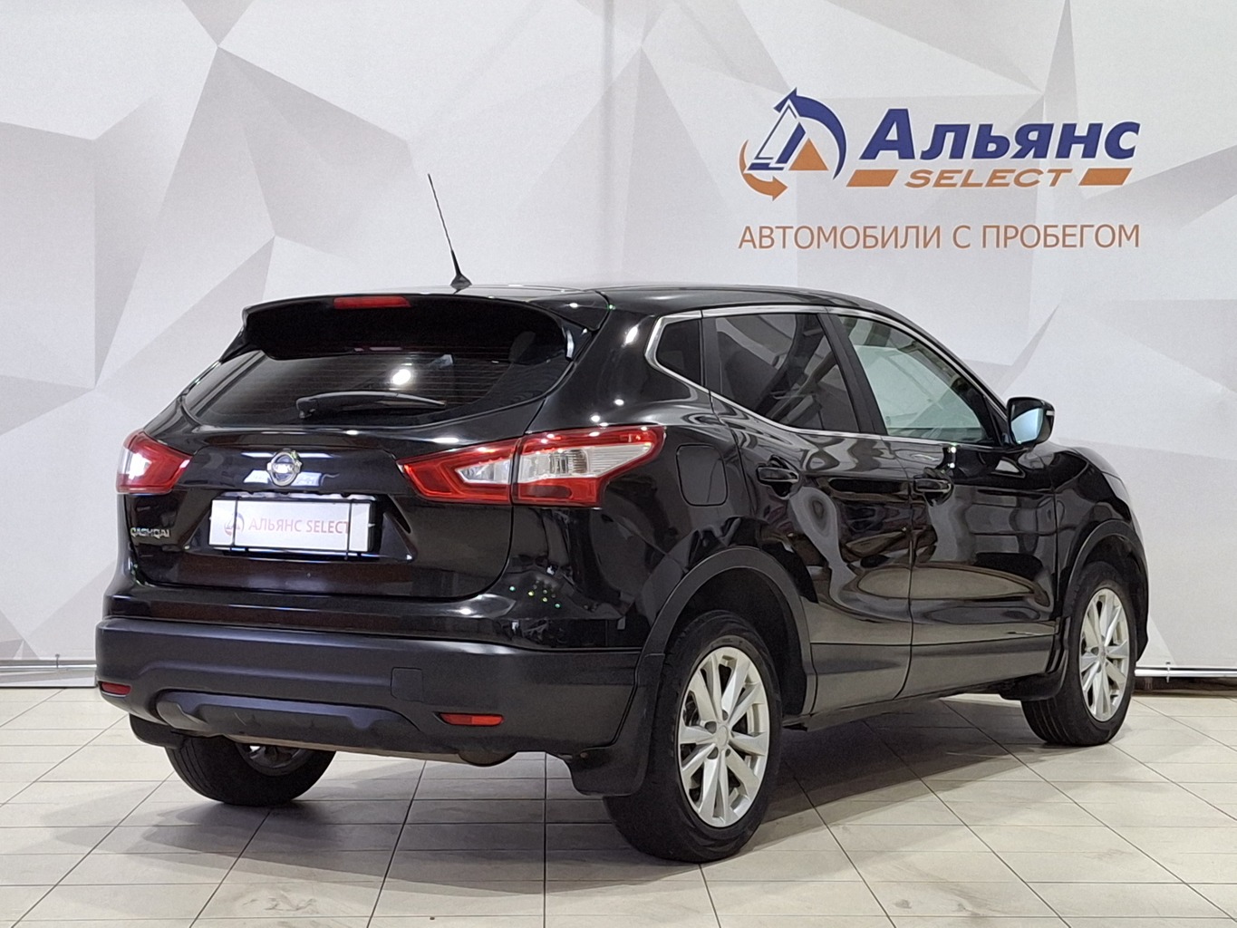 NISSAN QASHQAI 2014 г.
