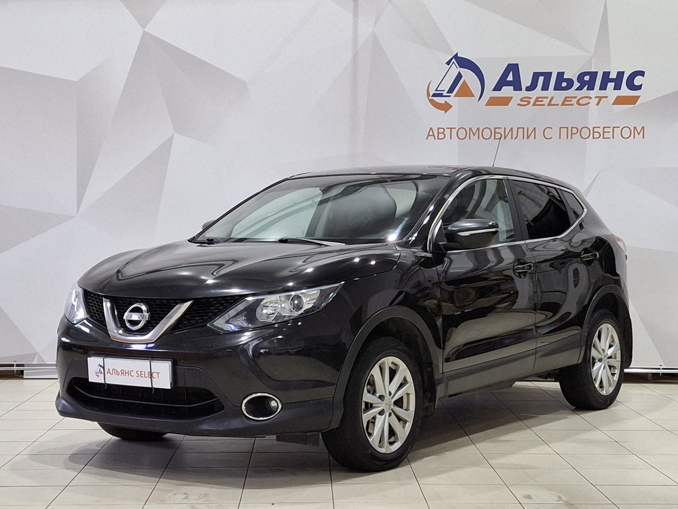 NISSAN QASHQAI 2014 г.
