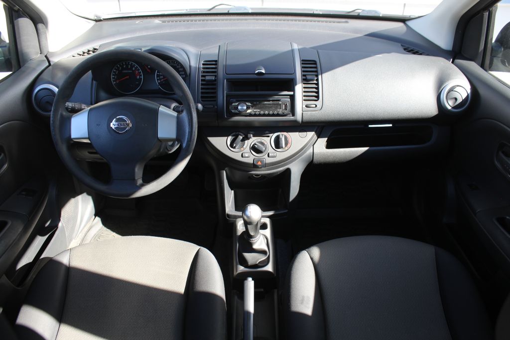 NISSAN NOTE 2012 г.