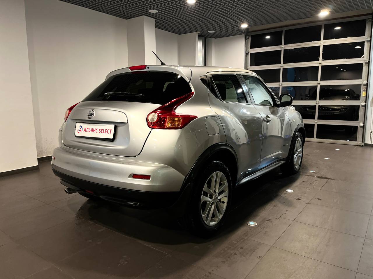 NISSAN JUKE