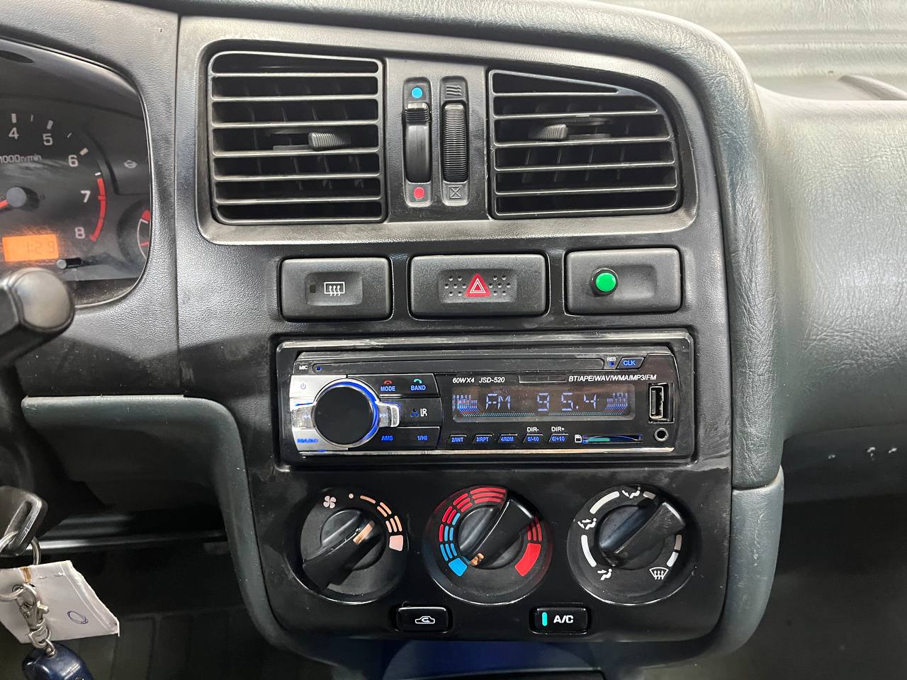 NISSAN PRIMERA