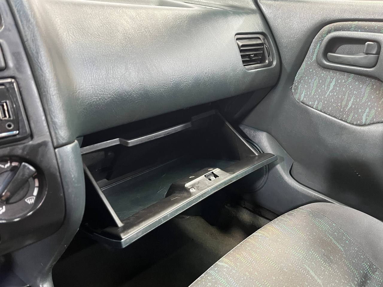 NISSAN PRIMERA
