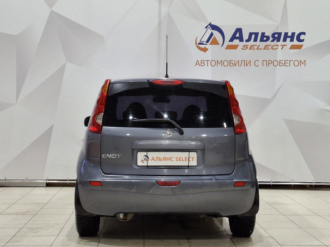 NISSAN NOTE 2008 г.
