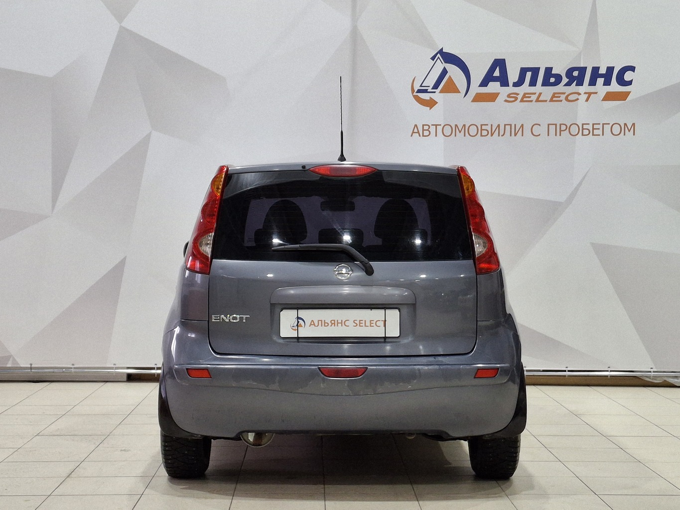 NISSAN NOTE 2008 г.