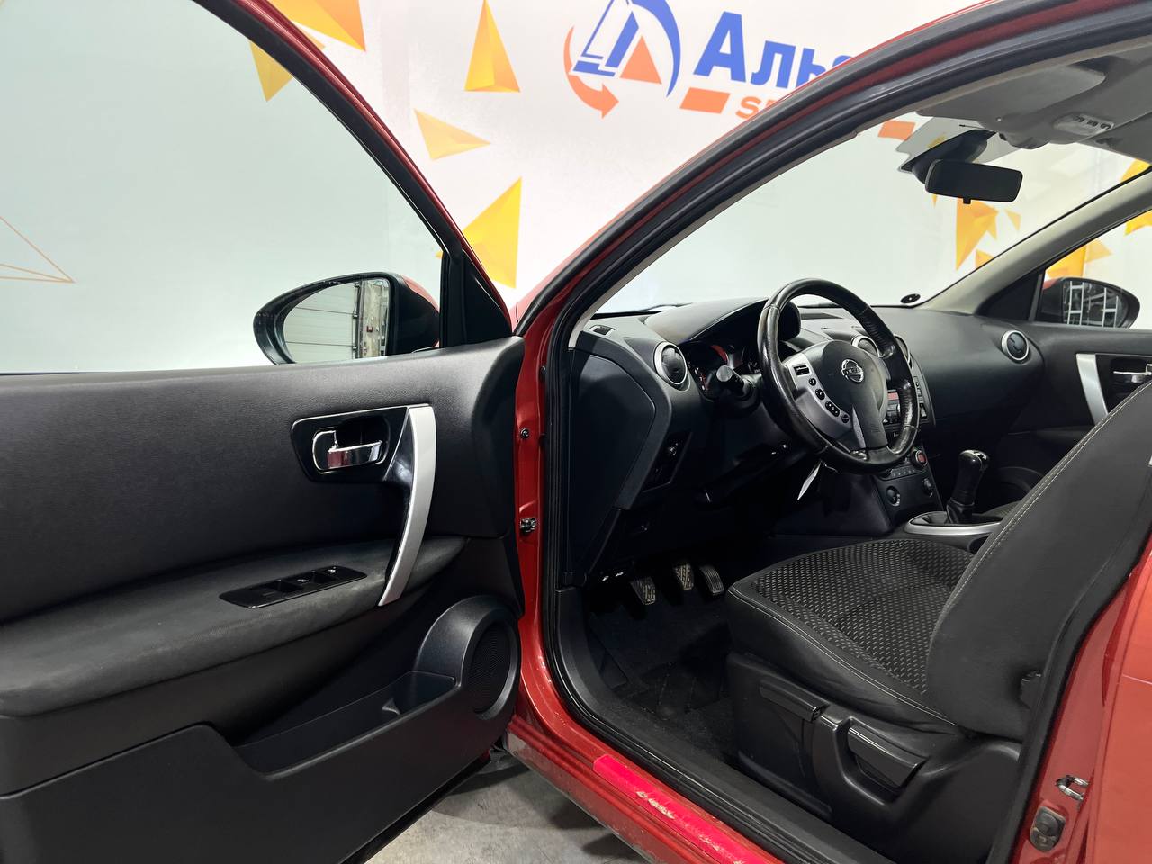 NISSAN QASHQAI