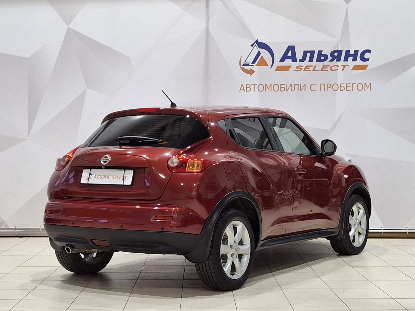 NISSAN JUKE