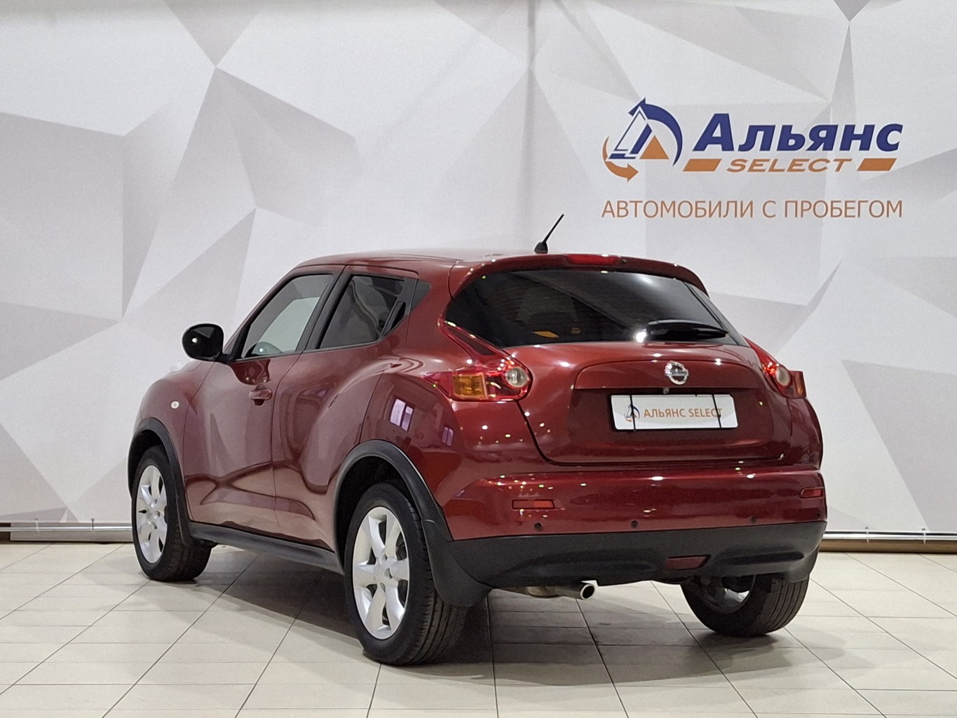 NISSAN JUKE