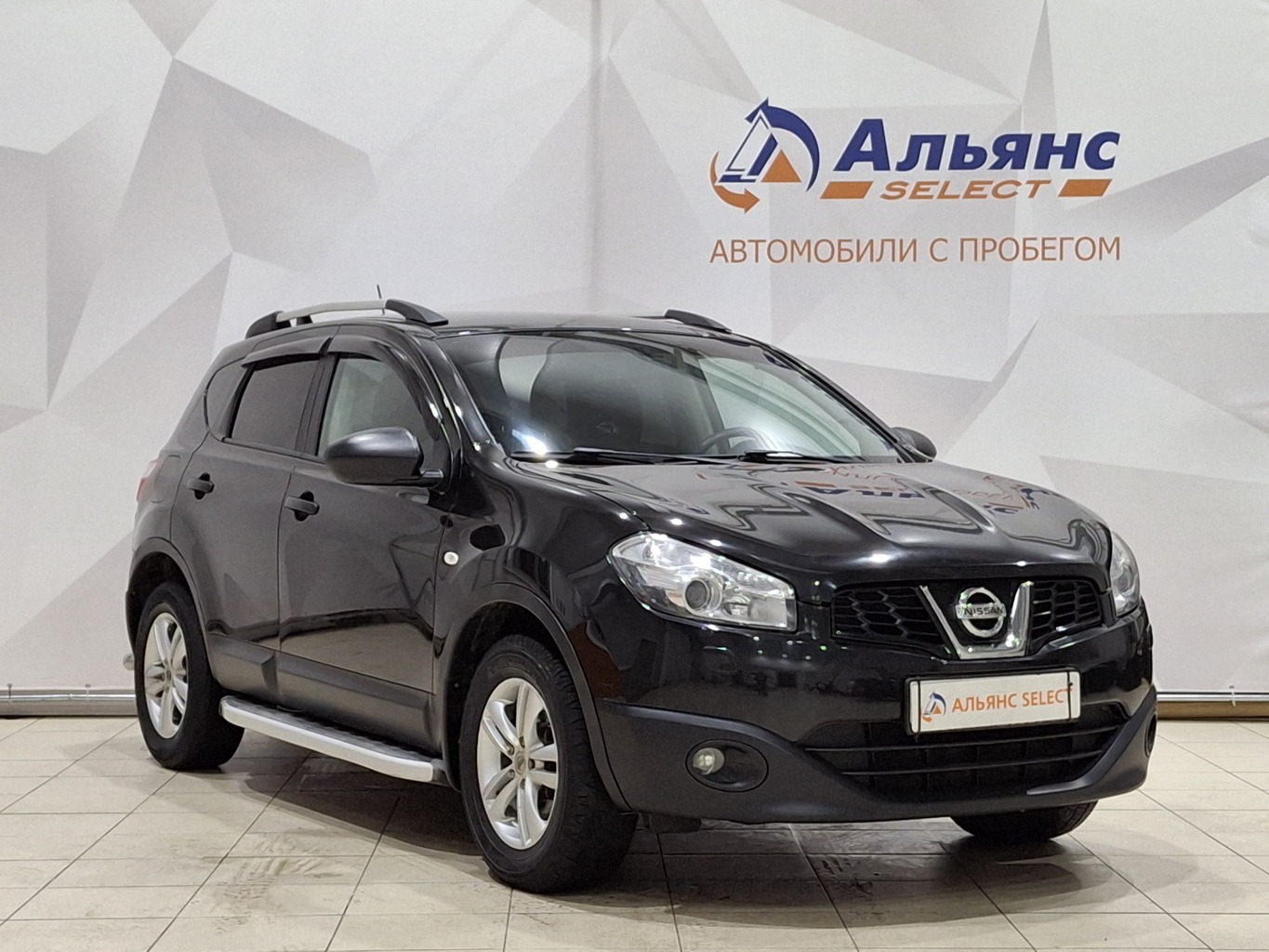 NISSAN QASHQAI 2011 г.