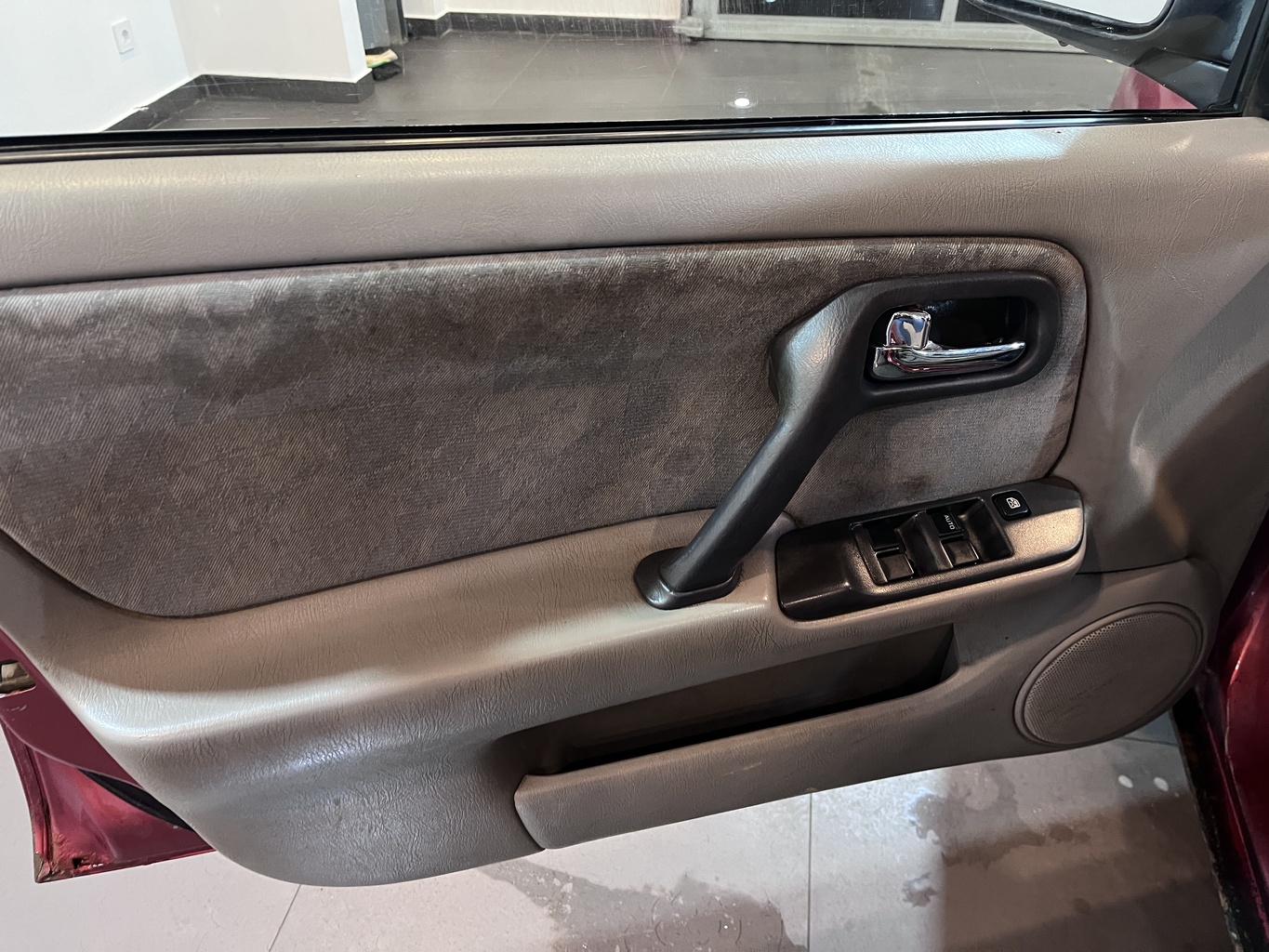 NISSAN PRIMERA