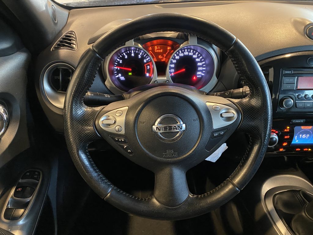 NISSAN JUKE