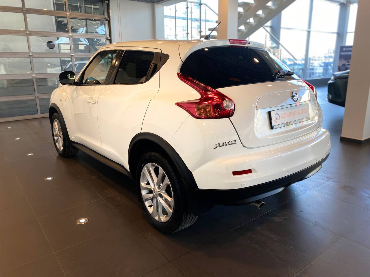 NISSAN JUKE