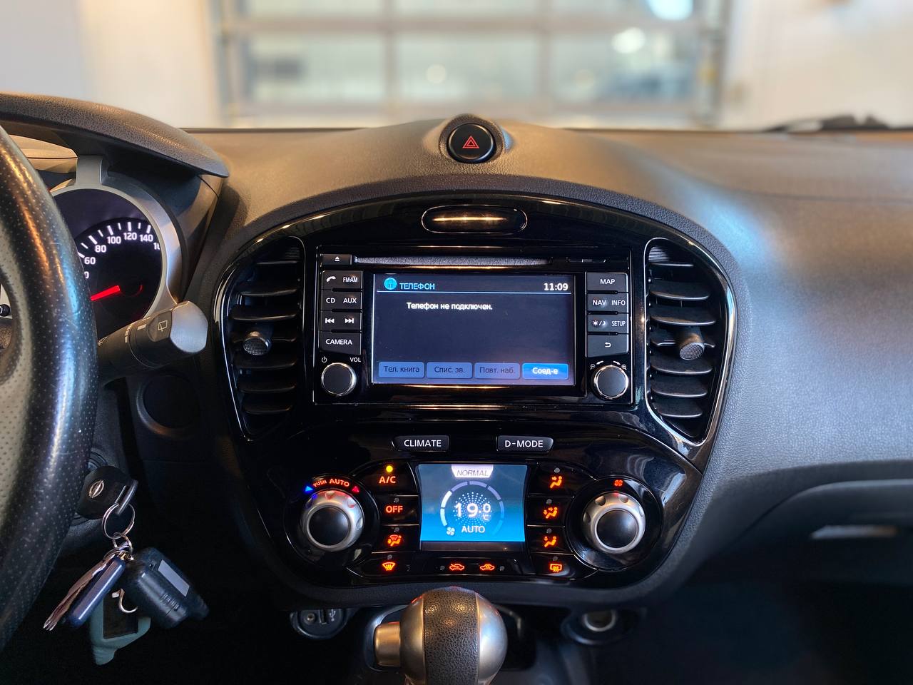 NISSAN JUKE
