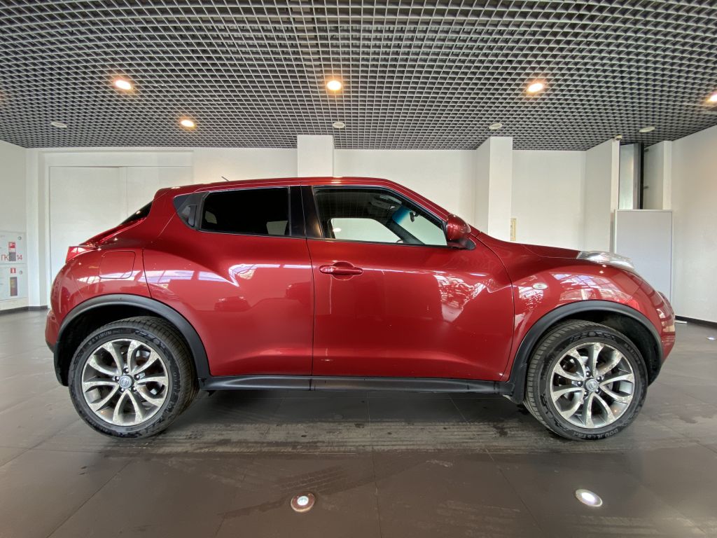 NISSAN JUKE