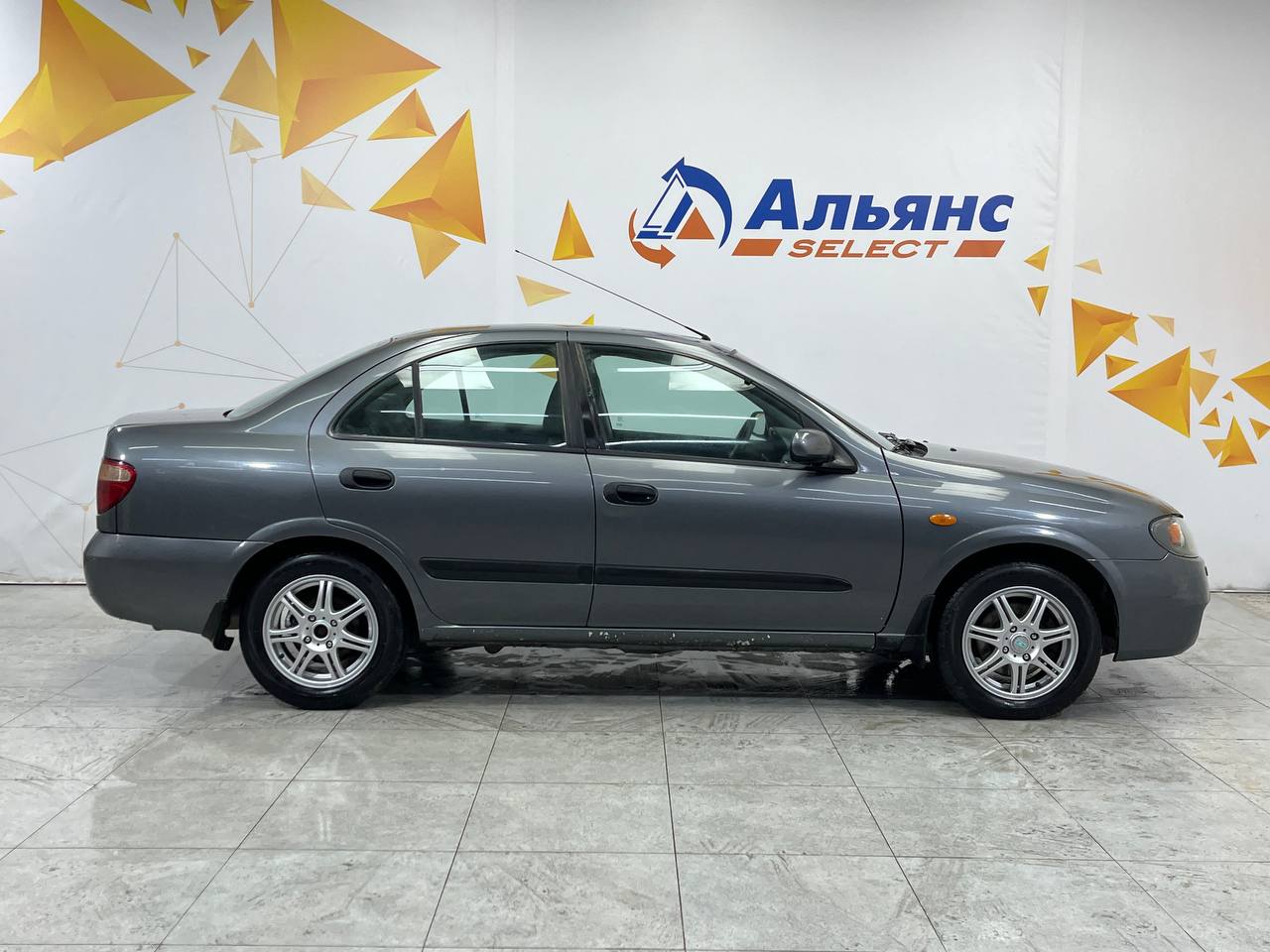 NISSAN ALMERA