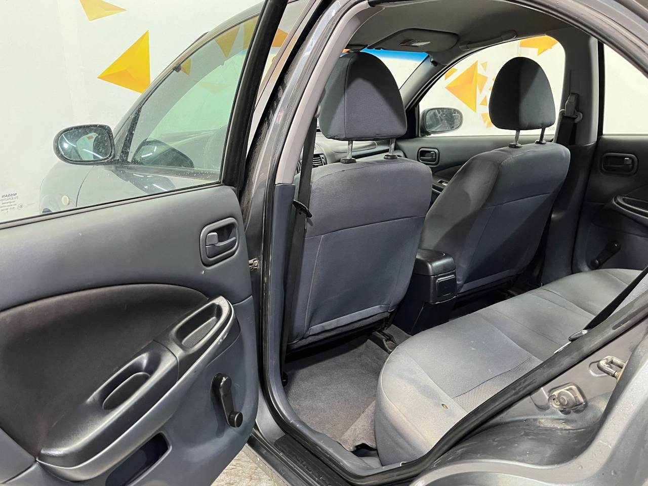 NISSAN ALMERA