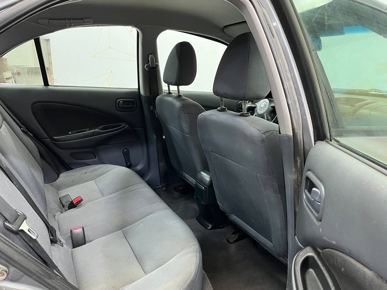 NISSAN ALMERA