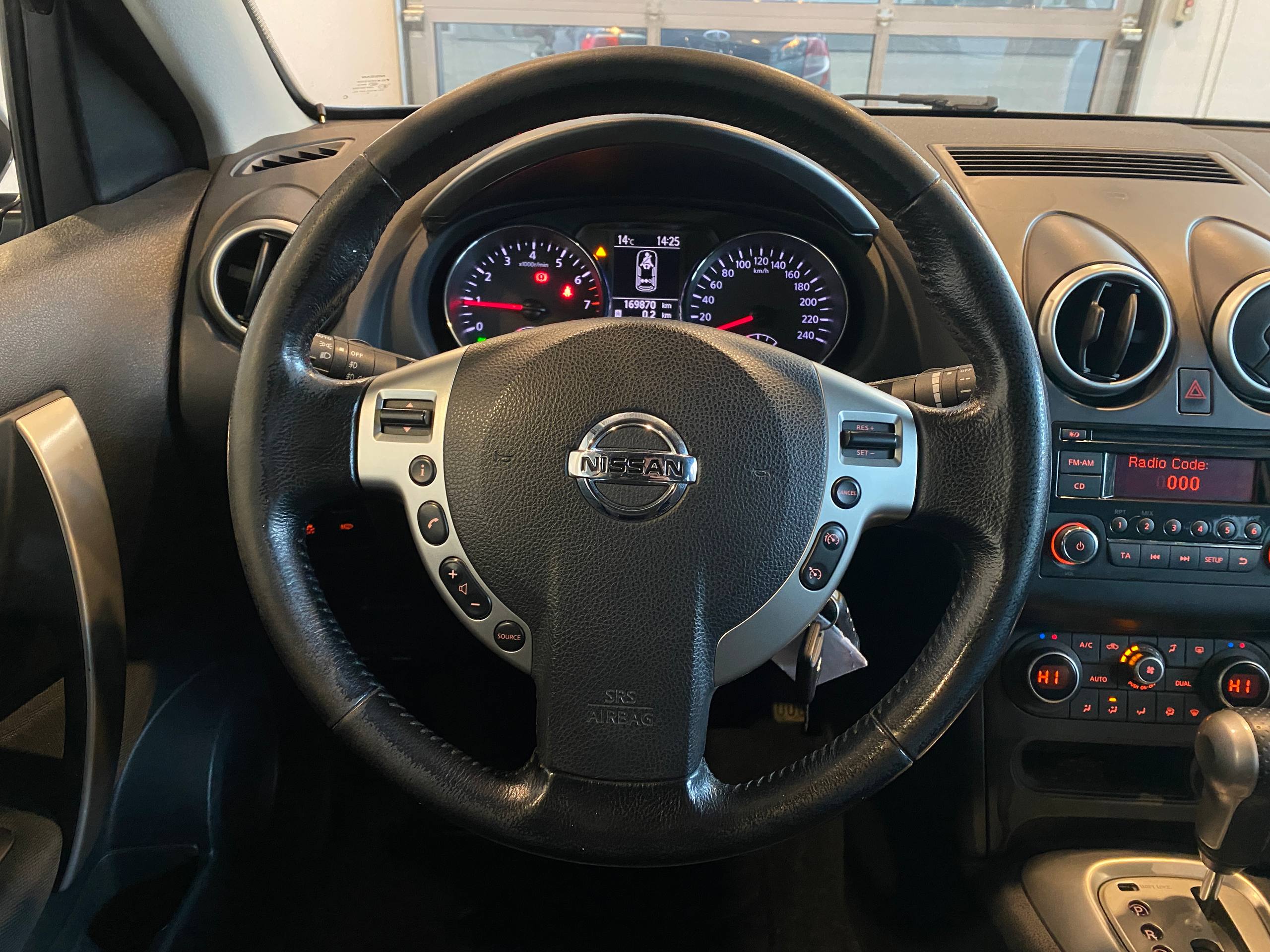 NISSAN QASHQAI