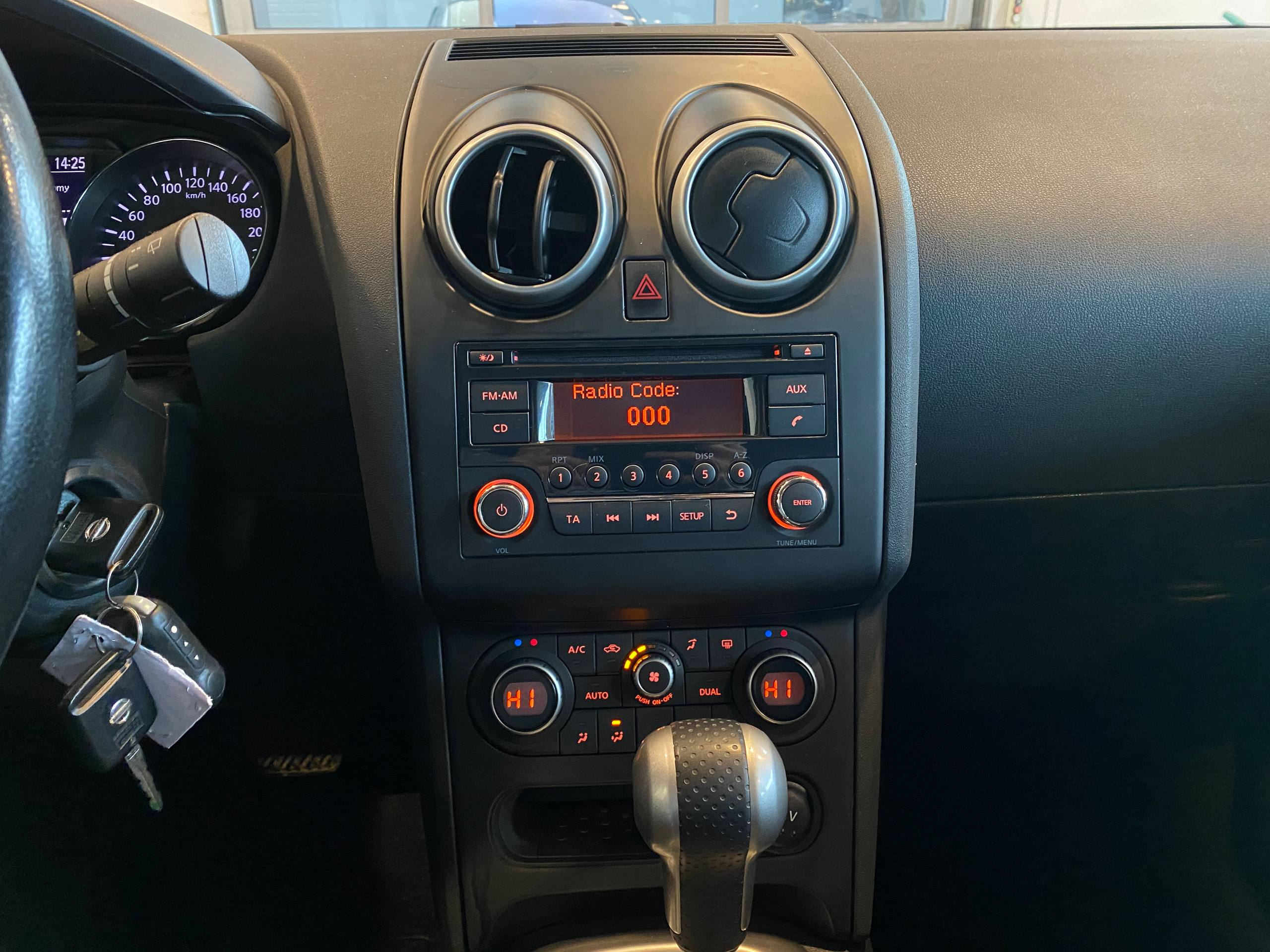 NISSAN QASHQAI