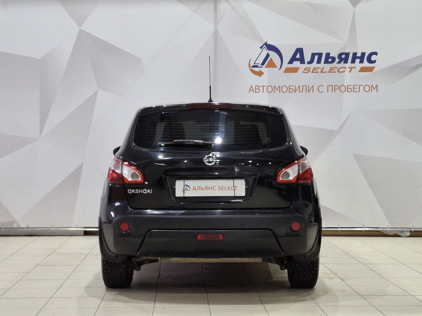 NISSAN QASHQAI 2013 г.