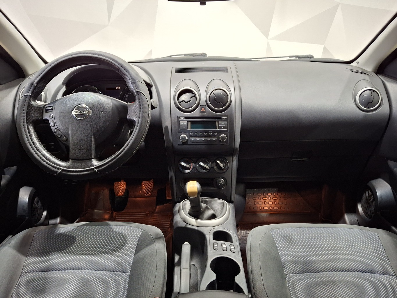 NISSAN QASHQAI 2013 г.