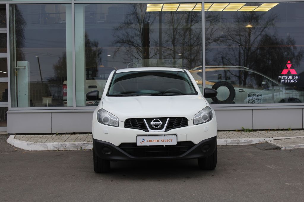 NISSAN QASHQAI 2013 г.