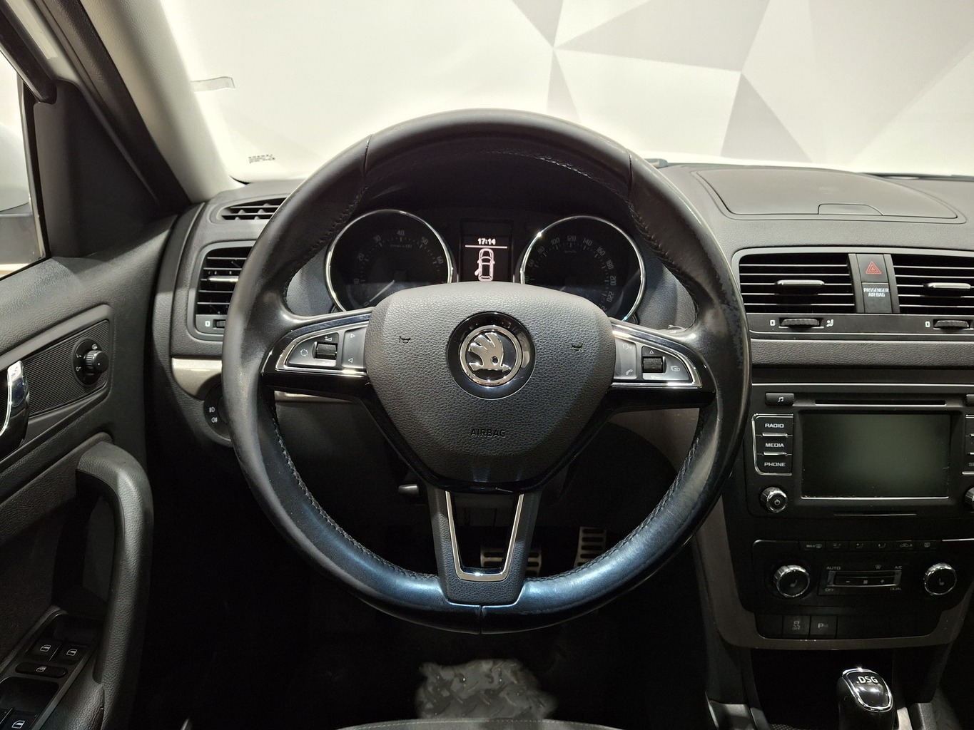 SKODA YETI