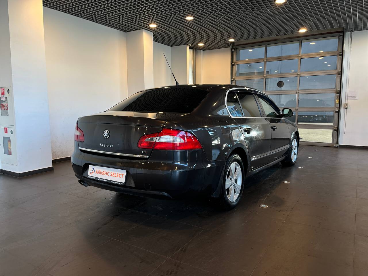 SKODA SUPERB