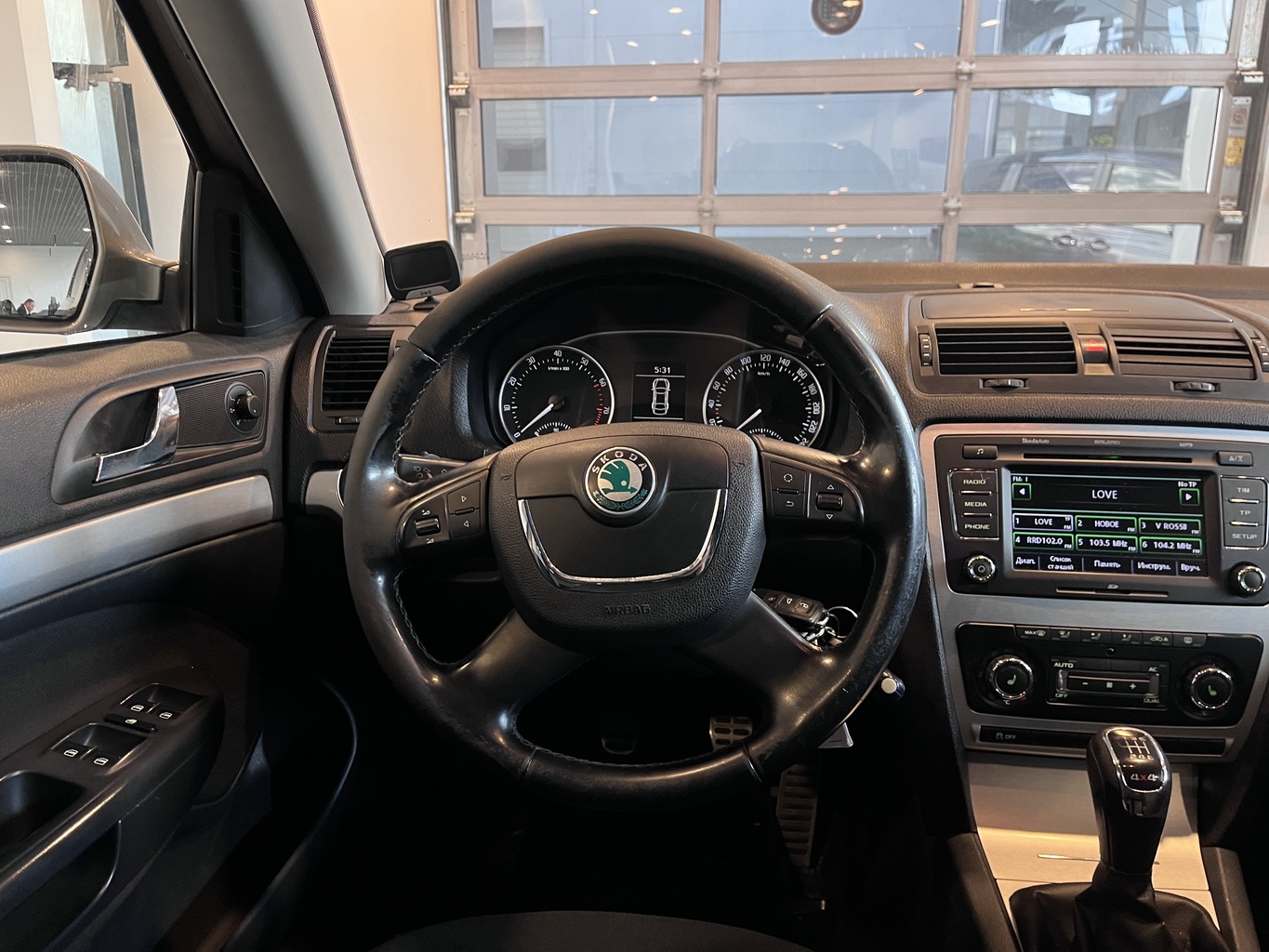 SKODA OKTAVIA