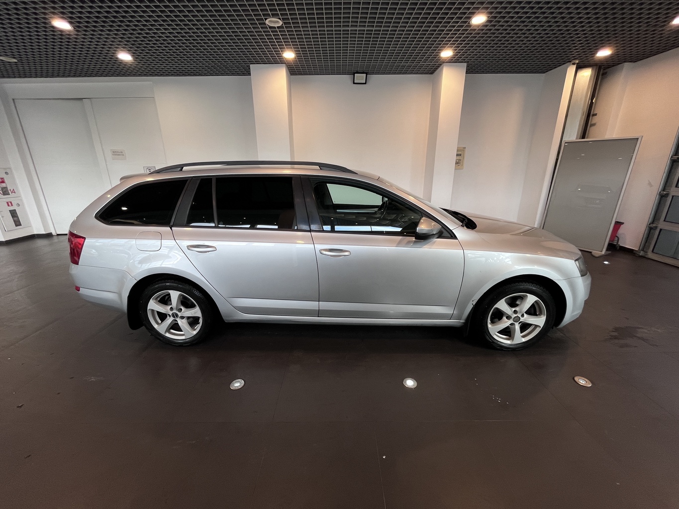 SKODA OKTAVIA