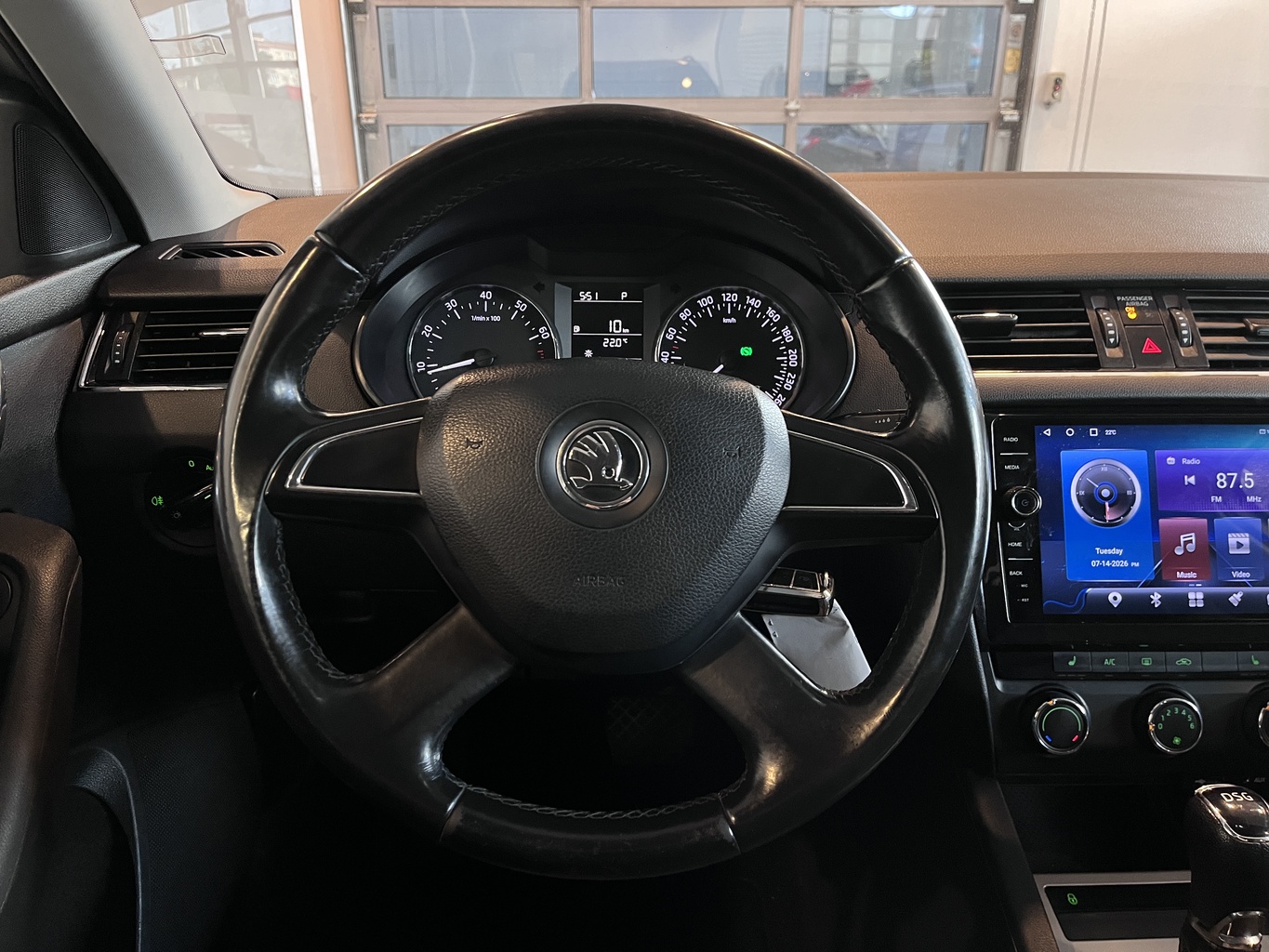 SKODA OKTAVIA
