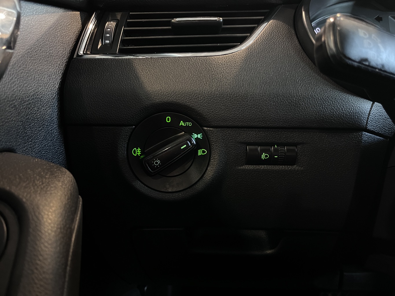 SKODA OKTAVIA
