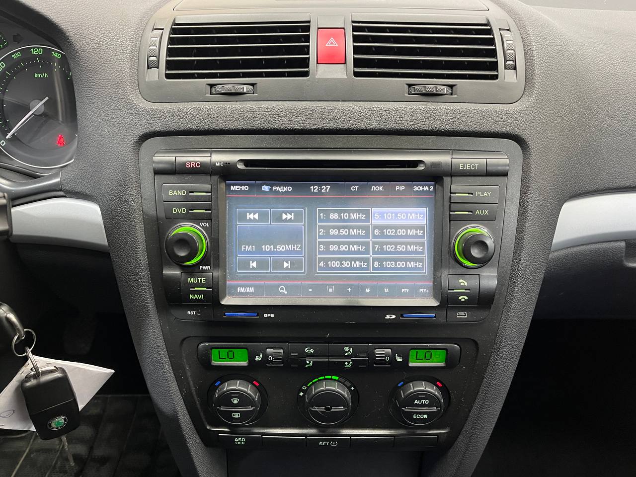 SKODA OKTAVIA