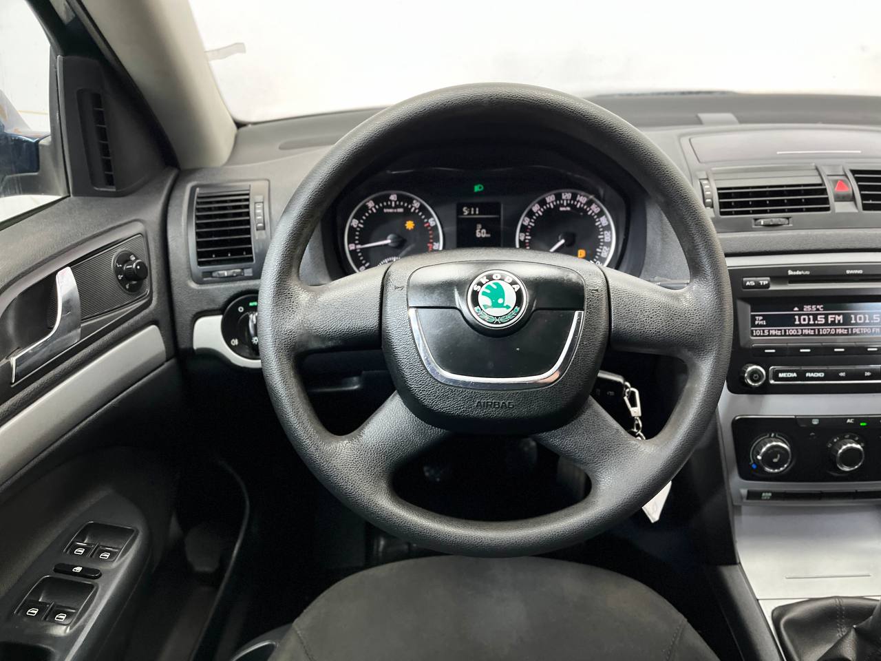 SKODA OKTAVIA