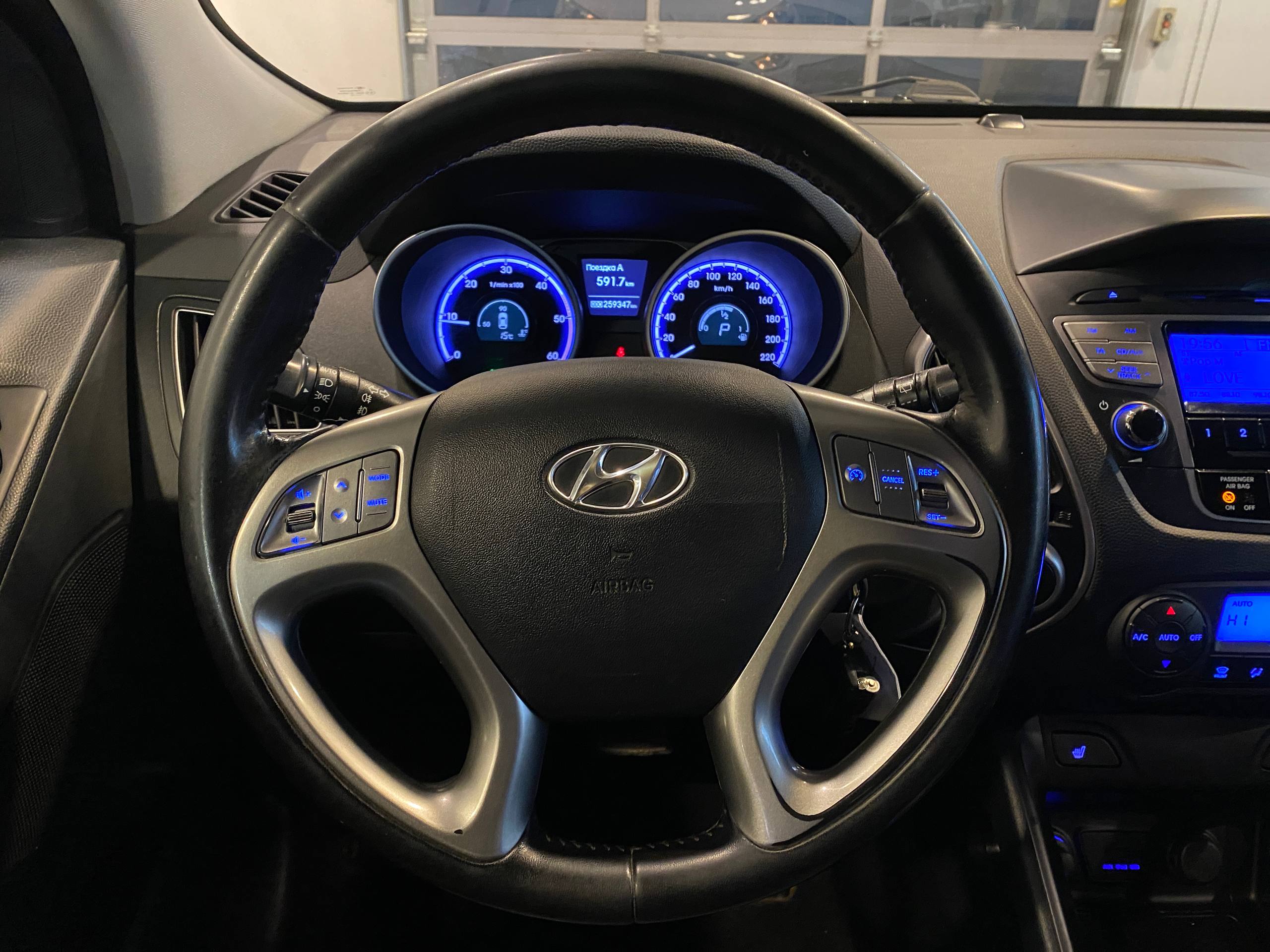 HYUNDAI IX35