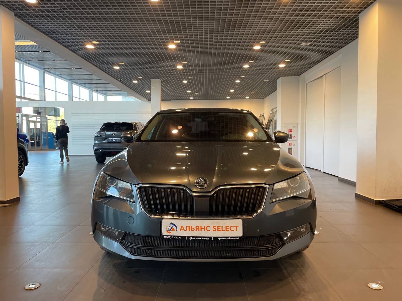 SKODA SUPERB