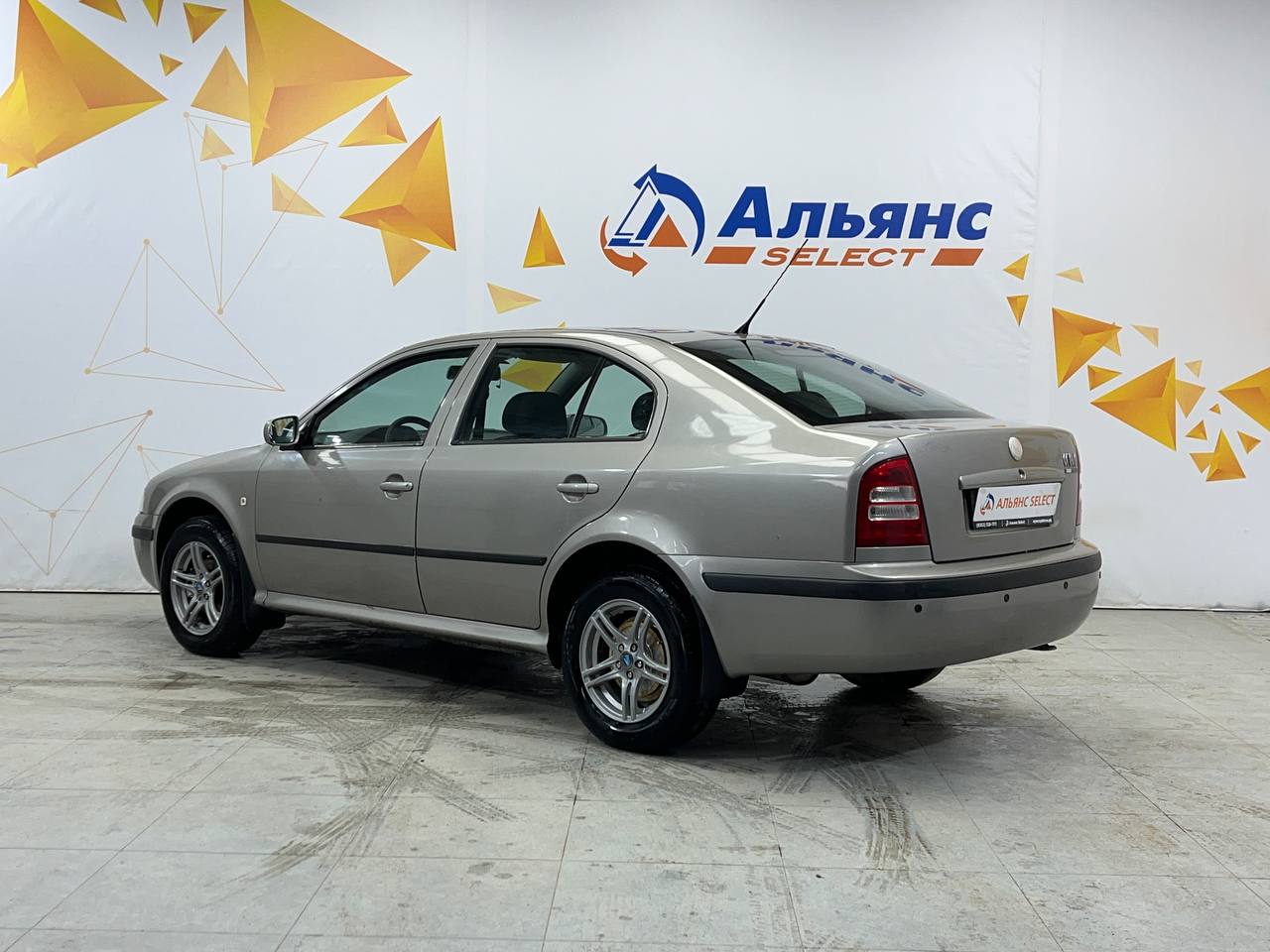 SKODA OKTAVIA
