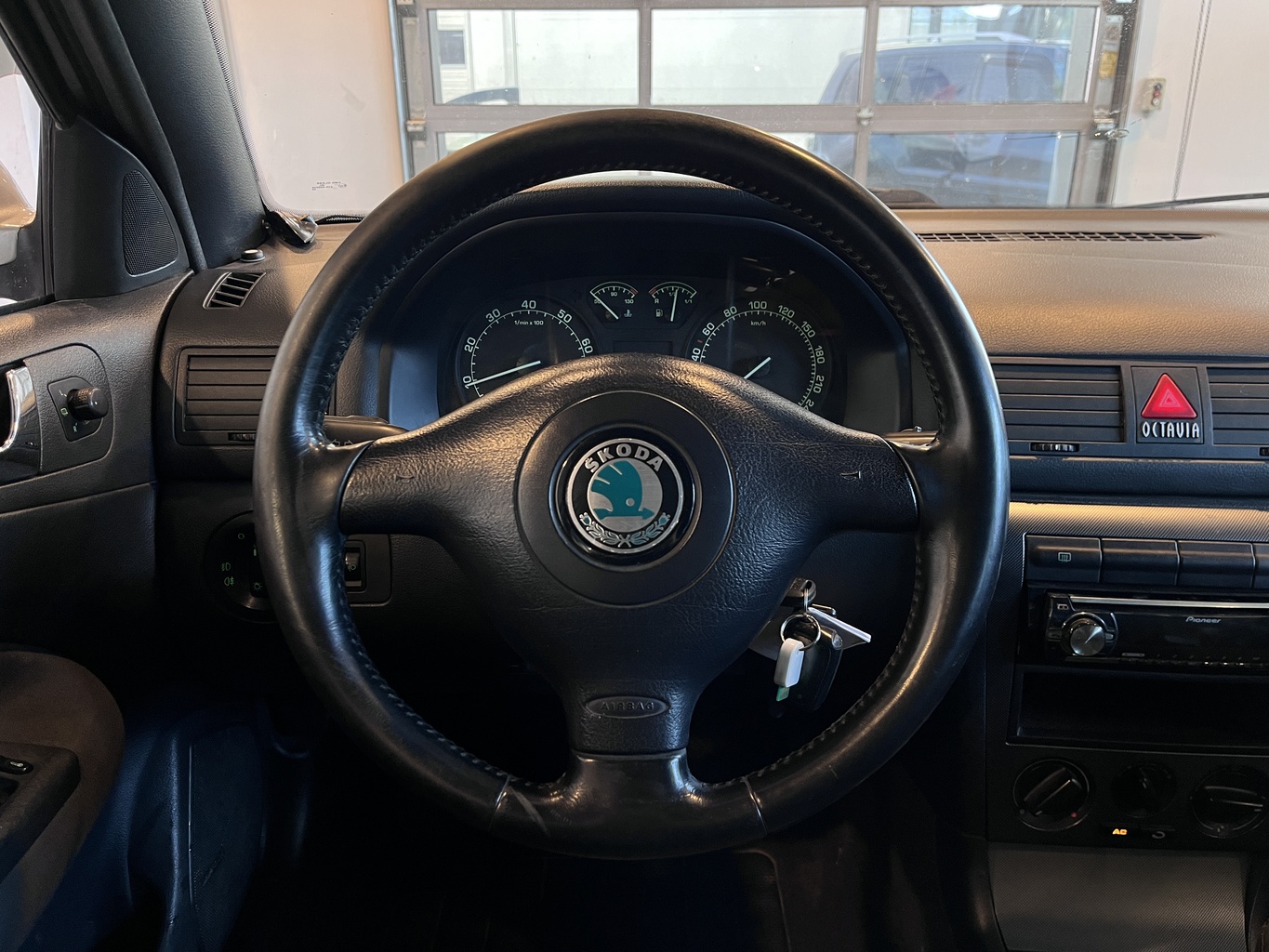 SKODA OKTAVIA