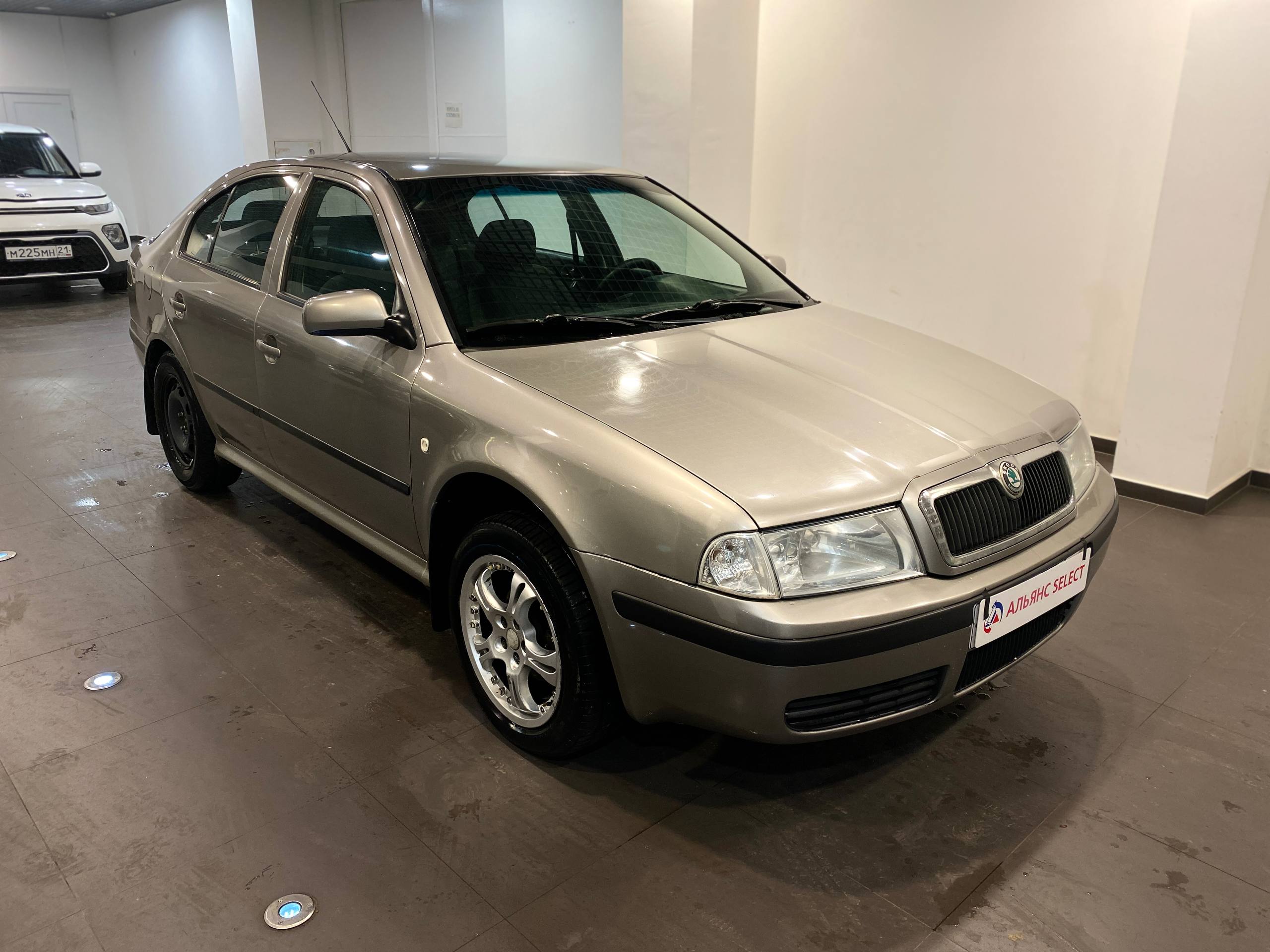 SKODA OKTAVIA