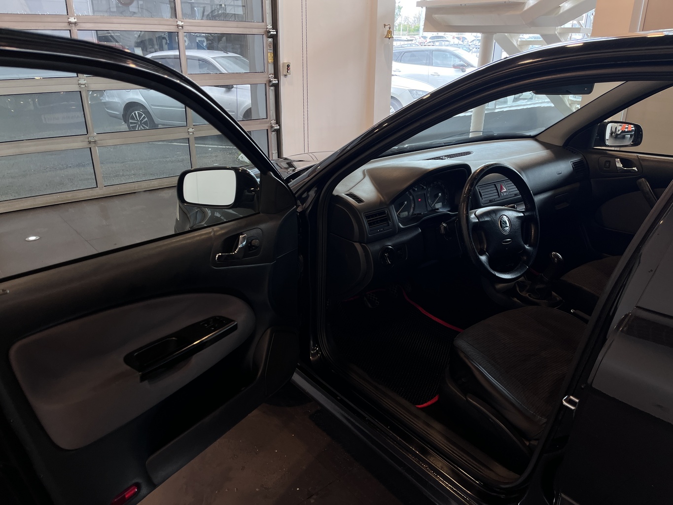 SKODA OKTAVIA