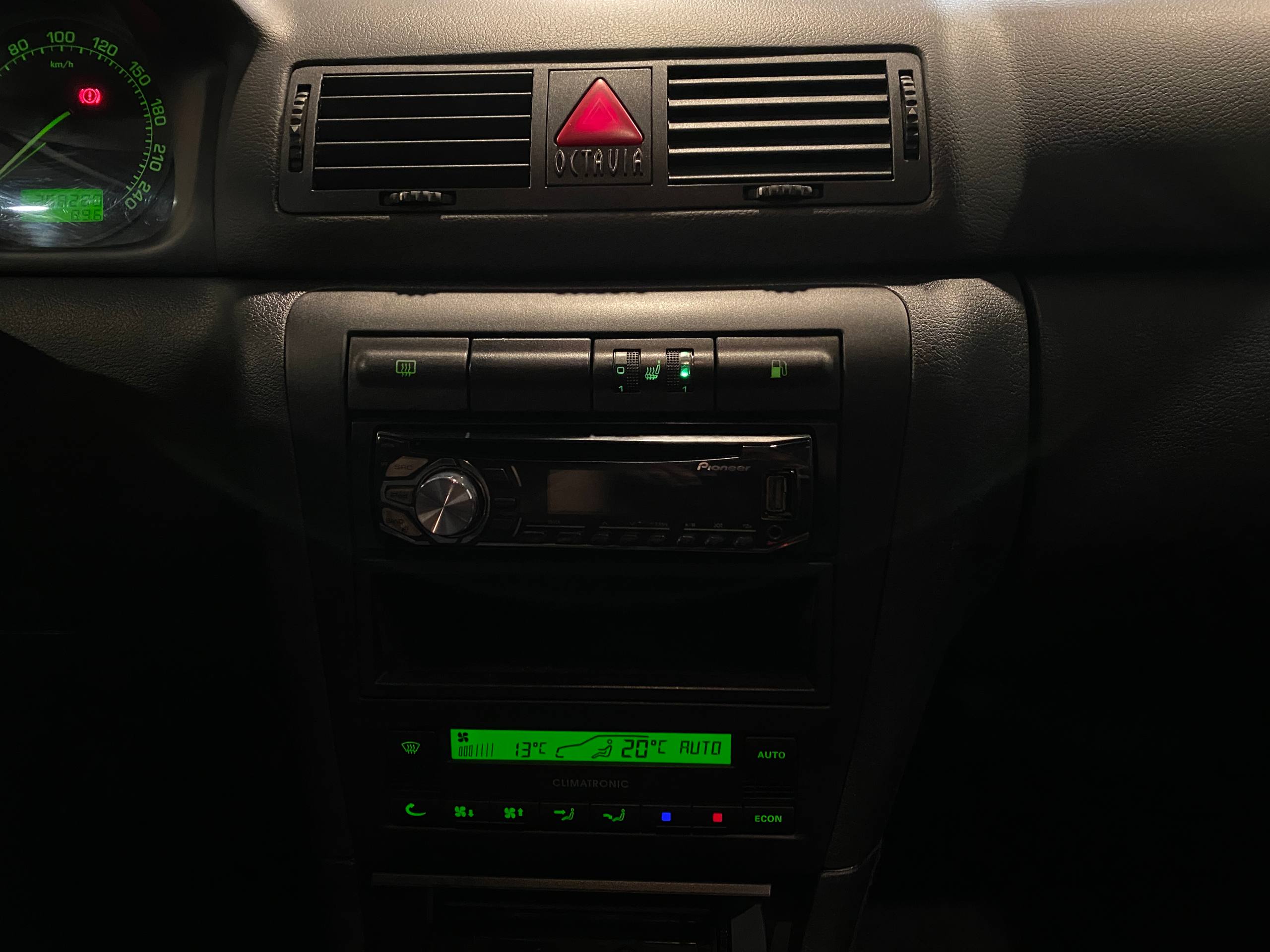 SKODA OKTAVIA
