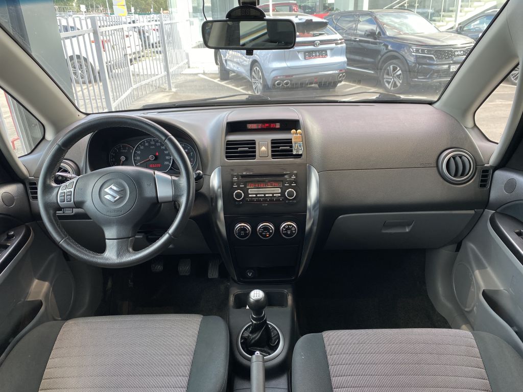 SUZUKI SX 4