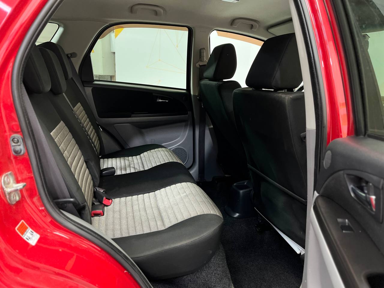 SUZUKI SX4