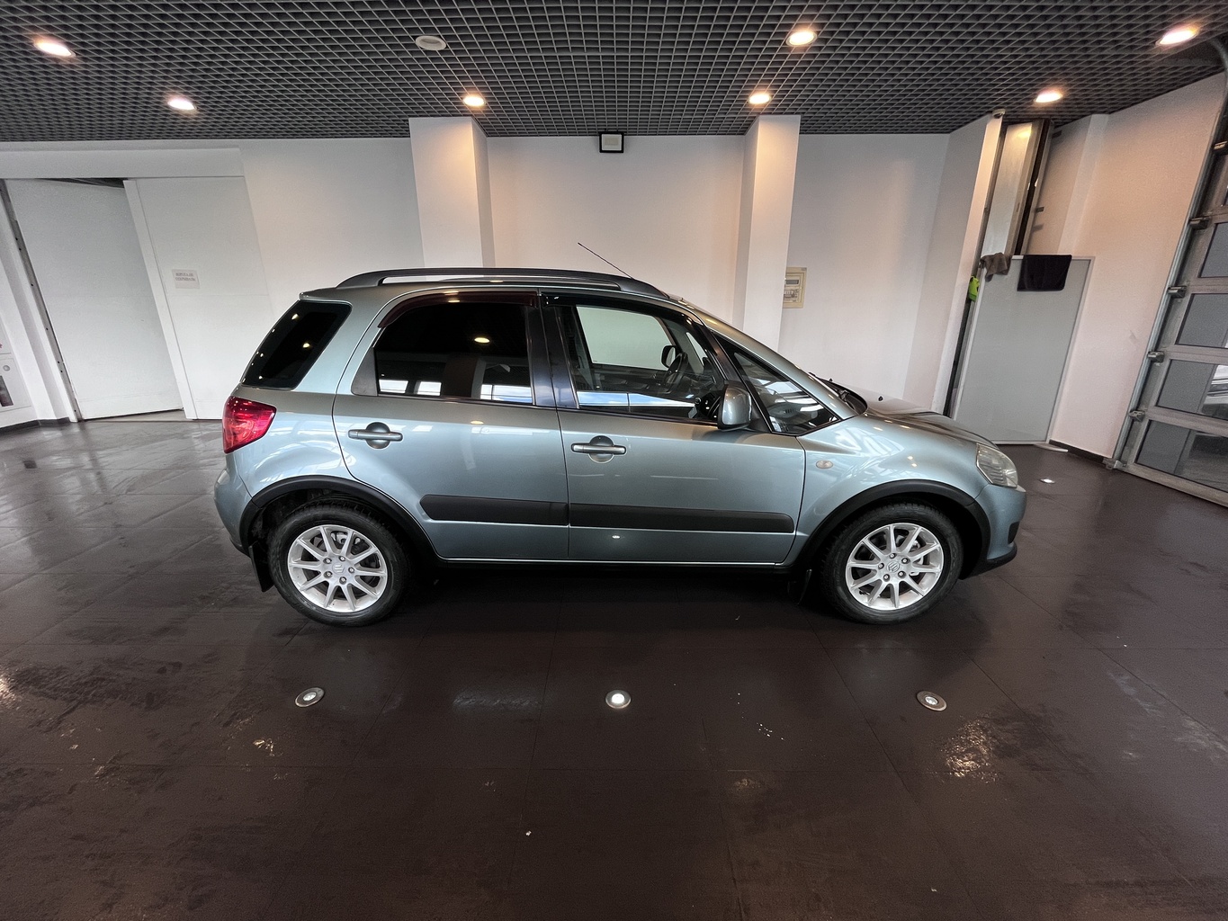 SUZUKI SX4