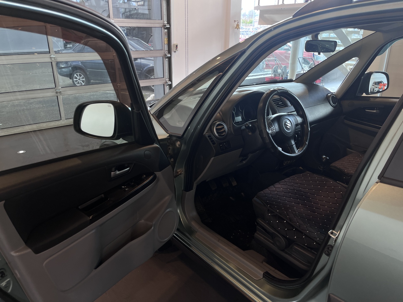 SUZUKI SX4