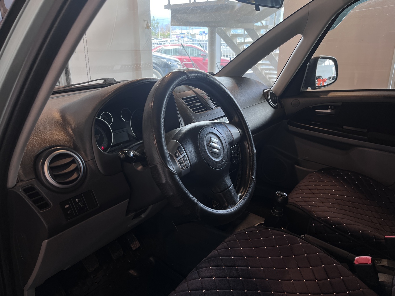 SUZUKI SX4