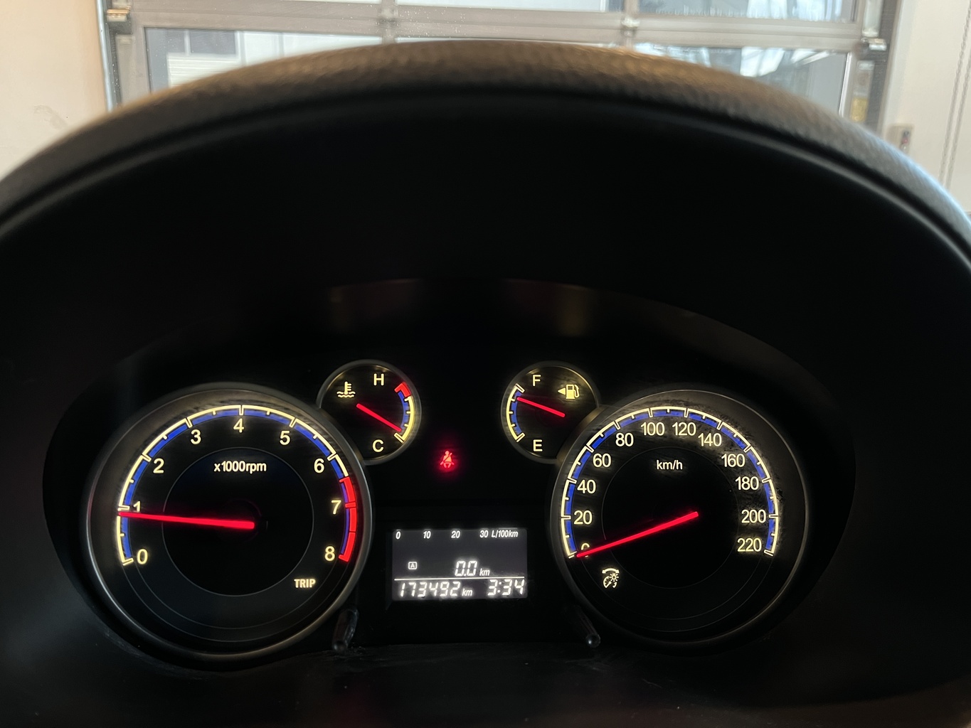 SUZUKI SX4