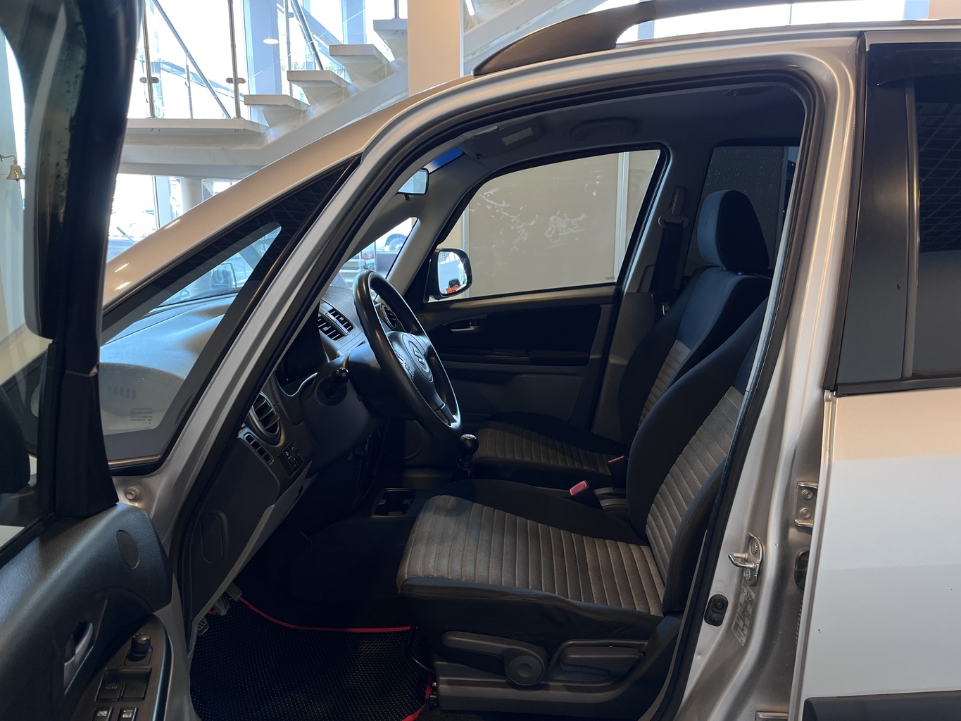 SUZUKI SX4