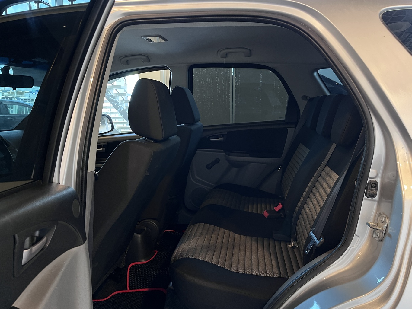 SUZUKI SX4